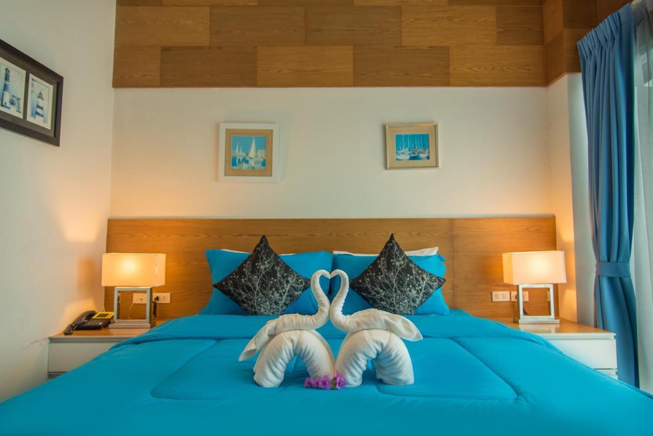 Jula Place Hotel Csalong Kültér fotó