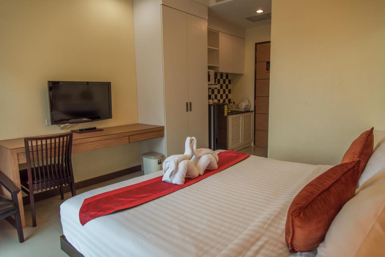 Jula Place Hotel Csalong Kültér fotó
